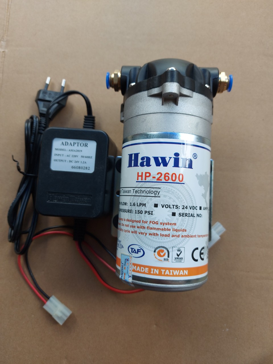 Máy bơm phun sương Hawin HP 2600 chính hãng Taiwan kèm Adapter- 1.6LPM (hỗ trợ 10 - 30 Béc)