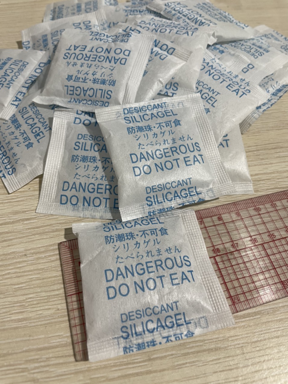 Gói hút ẩm 5gram xanh