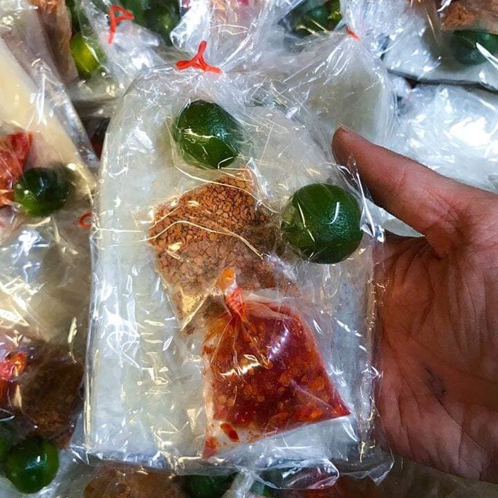 [HCM]Combo 10 bịch bánh tráng sate tắc siêu cay thương hiệu Bánh tráng Út Yến