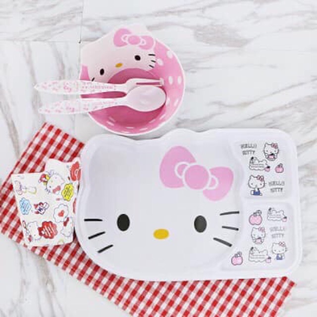 Set bát ăn 5 món Hello Kitty cho bé từ 6 tháng đến 5 tuổi