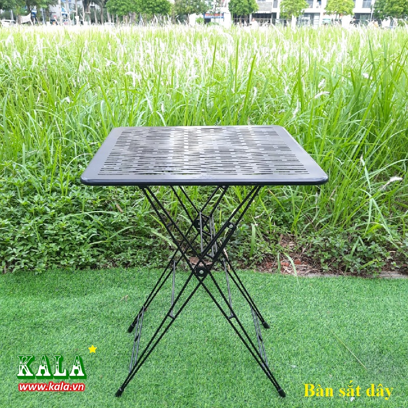 Bàn cafe sắt dây Fansipan gấp gọn dùng cho ban công, sân vườn