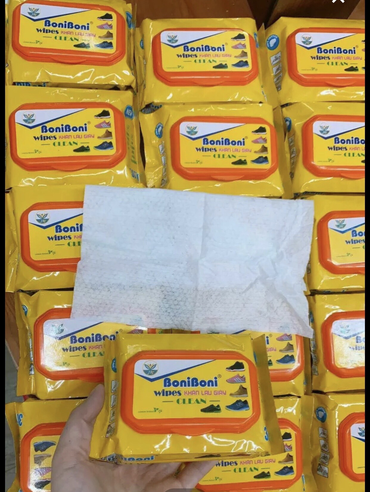 Khăn giấy lau giày siêu sạch, không hóa chất làm hại vải - Giấy ướt lau giày đa năng, tiện lợi
