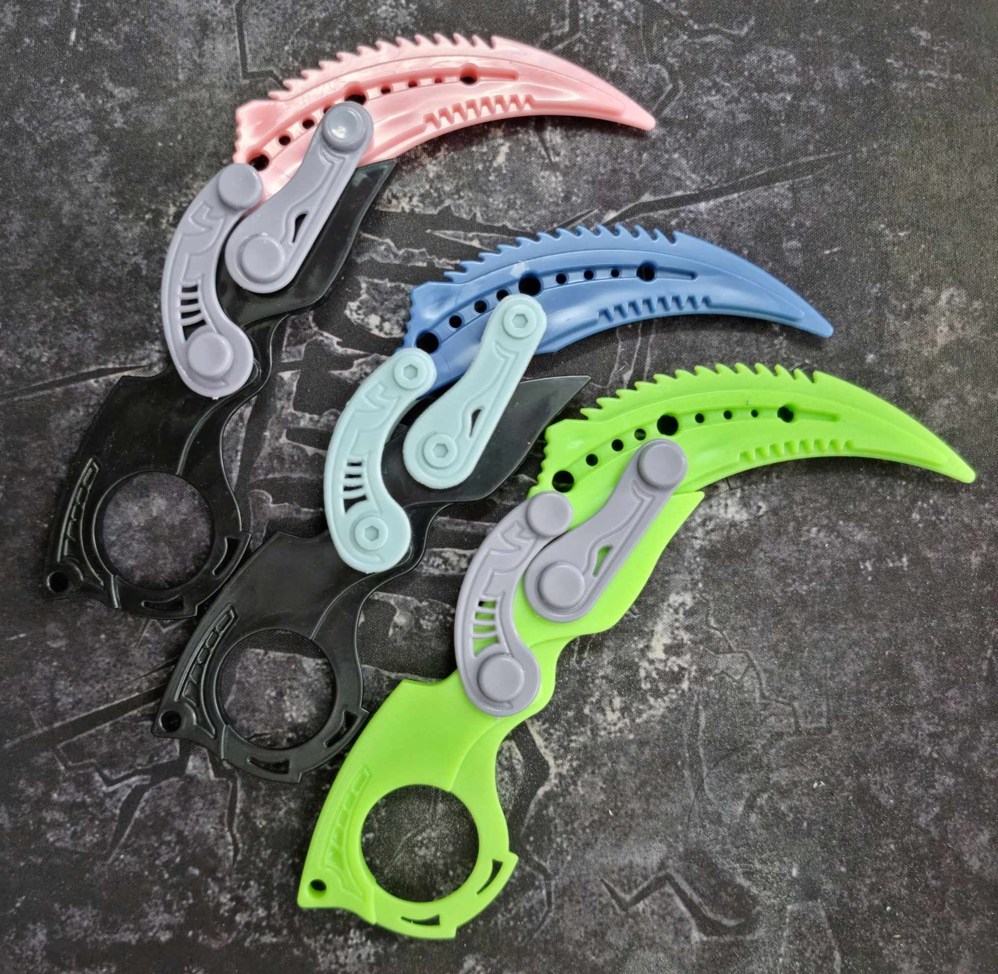 Đồ Chơi Dao Cà Rốt In 3D Dao Vô Tri Mini Karambit Xoay Butterfly Móng Rồng Nhựa ABS Giải Tỏa Stress Trend 2023 CSGO