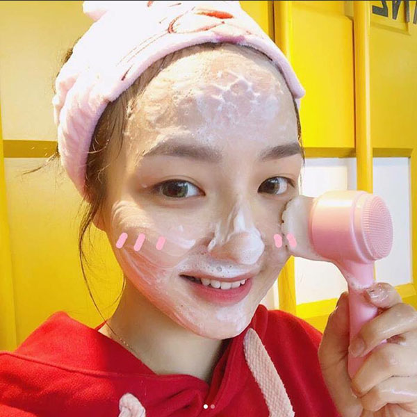 Cọ Rửa Mặt 2 Đầu