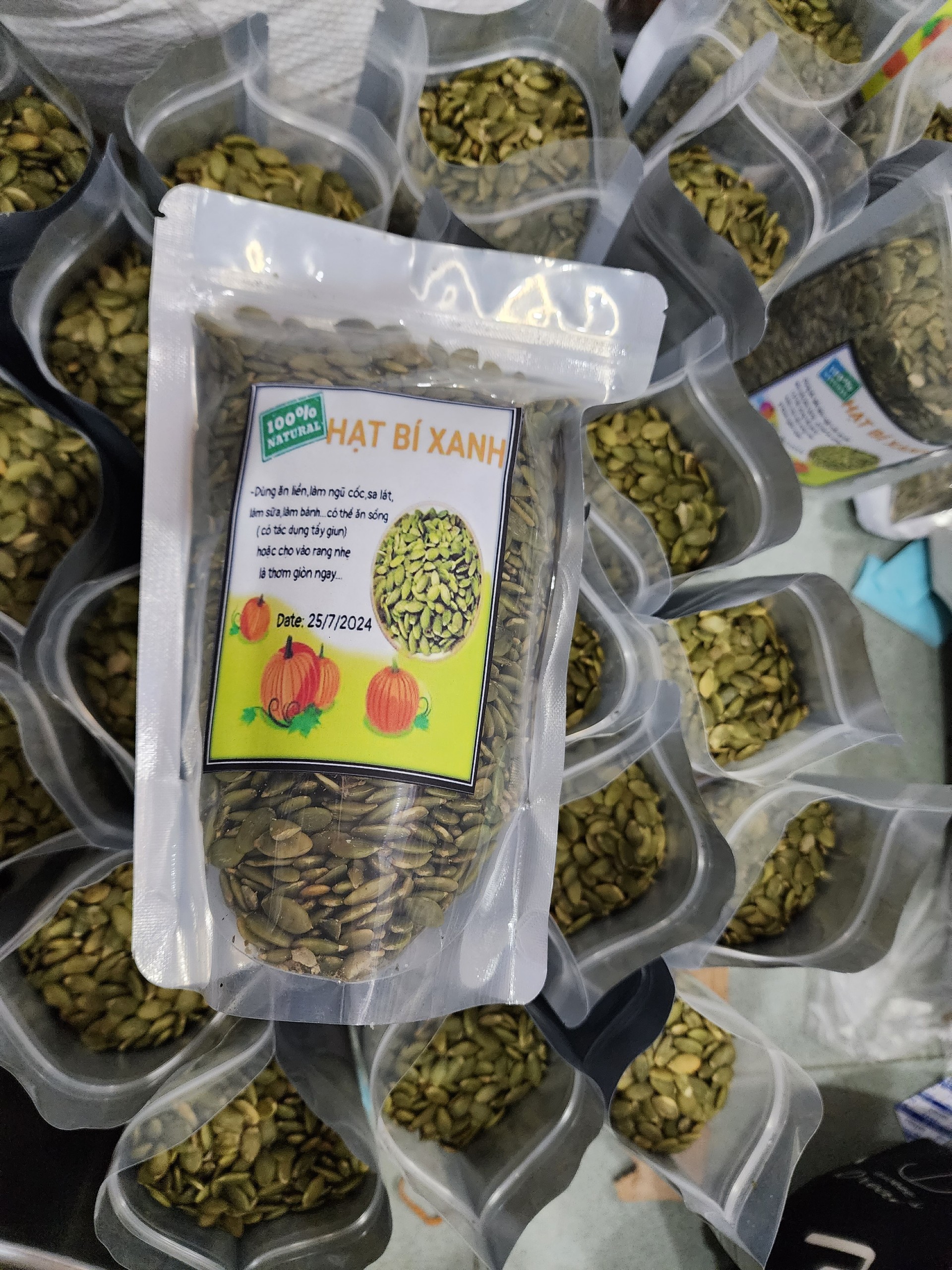 Hạt bí xanh loại 1 -500g Date MỚI