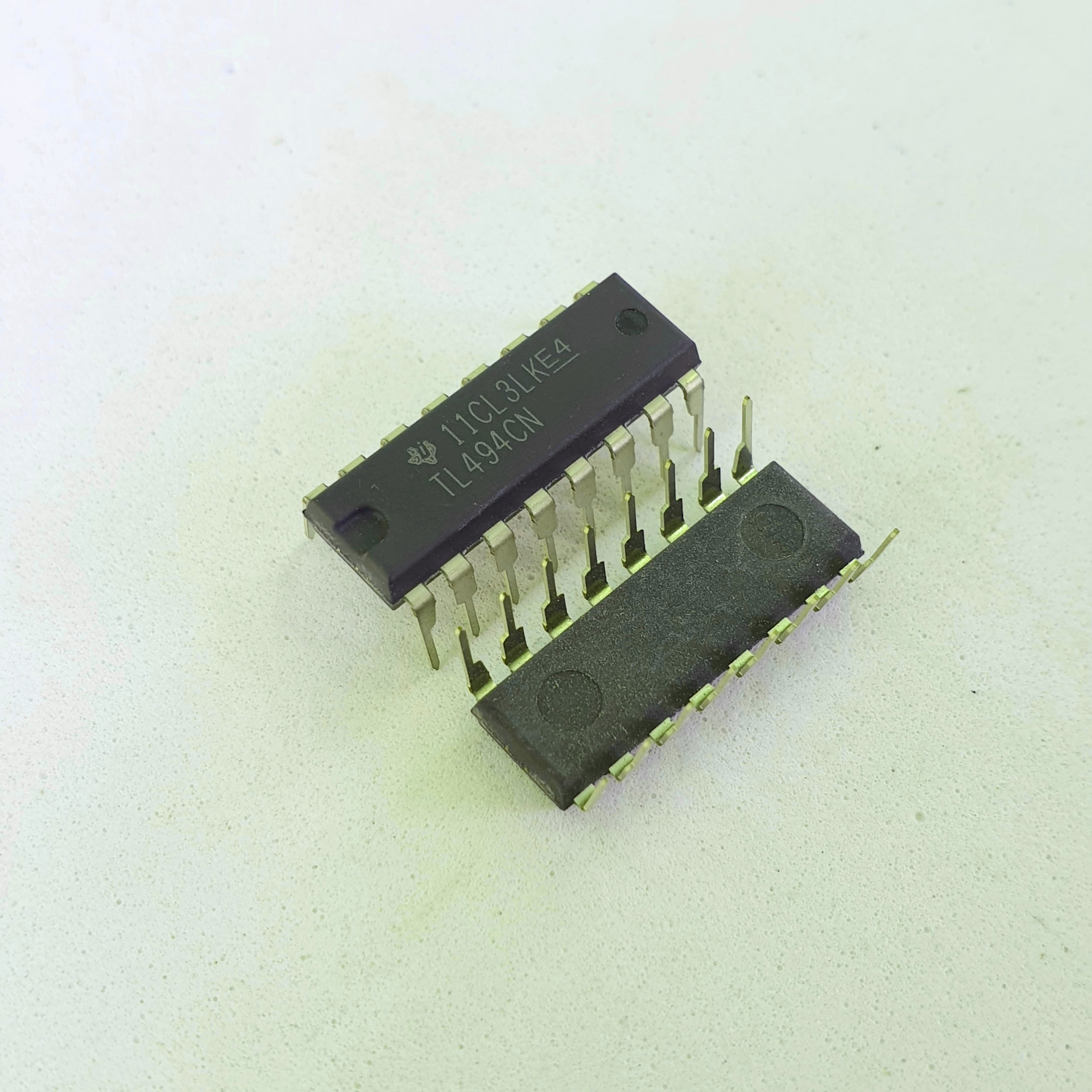 Túi 5 IC Điều Khiển Độ Rộng Xung TL494 494 DIP-16 Chân Cắm ( Chính Hãng)