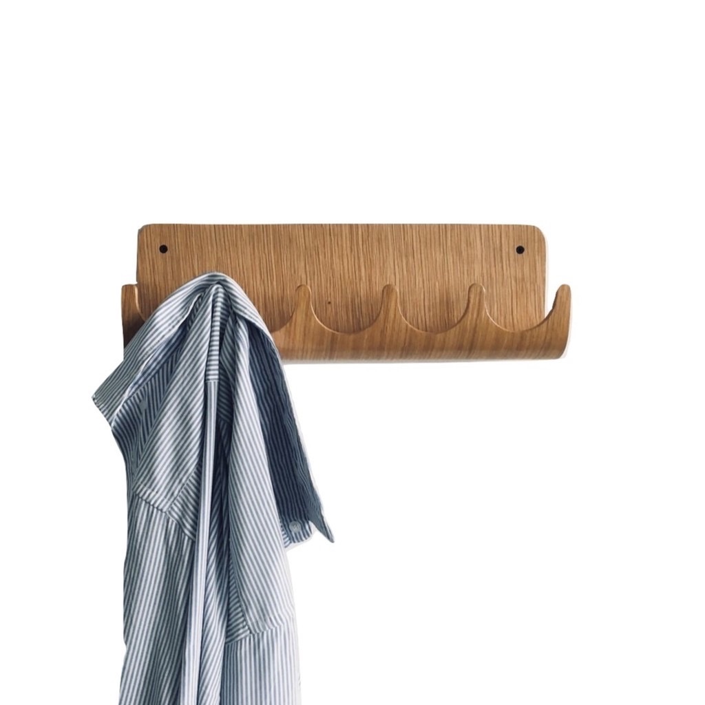 [HCM]Móc treo quần áo bằng gỗ uốn cong PlyConcept Sunset WallRack - Màu gỗ Sồi