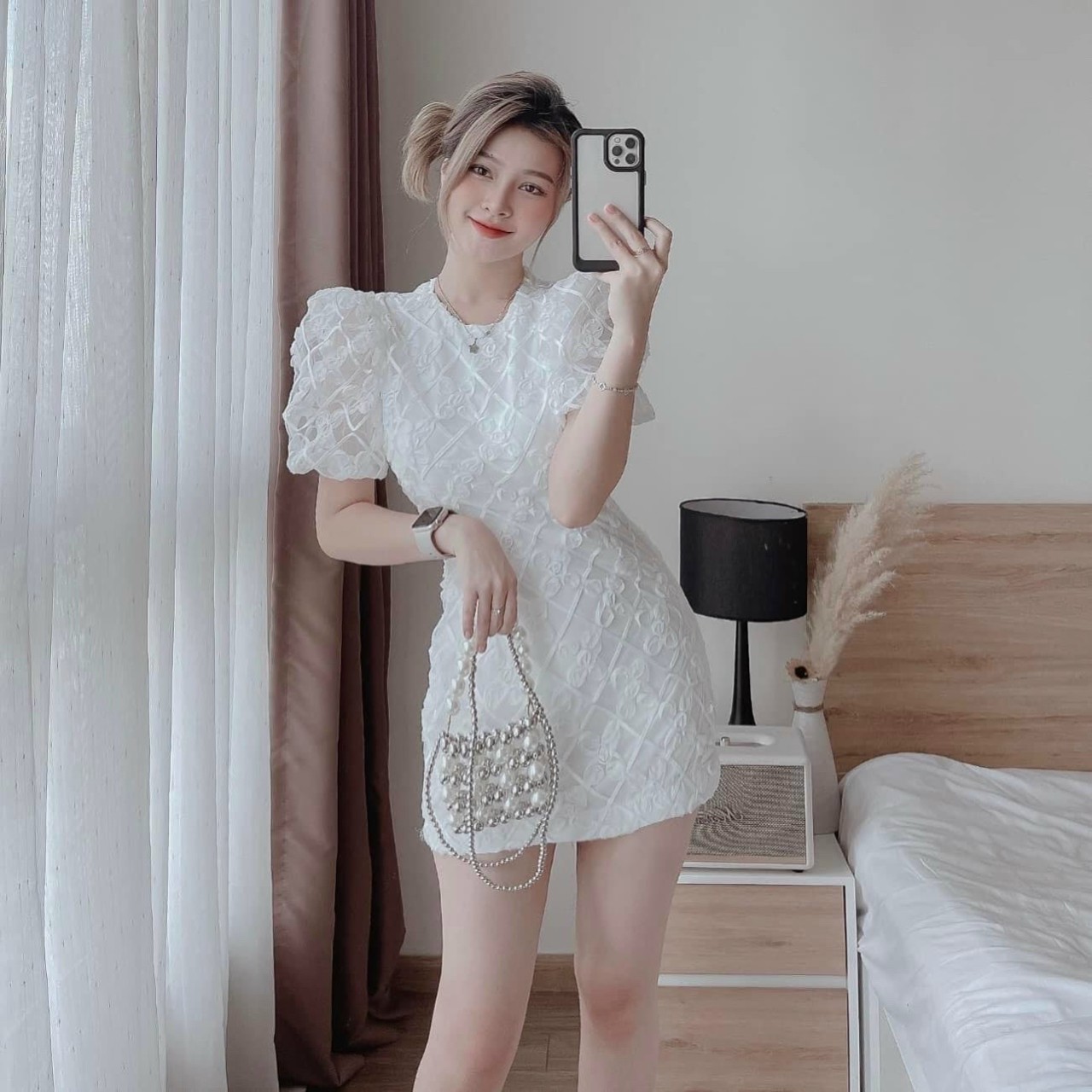 Váy đầm thời trang nữ khoét lưng dự tiệc chất xô lông 2 lớp cổ tròn tay ngắn phồng đính nút sau váy cột dây ôm mini siêu xinh