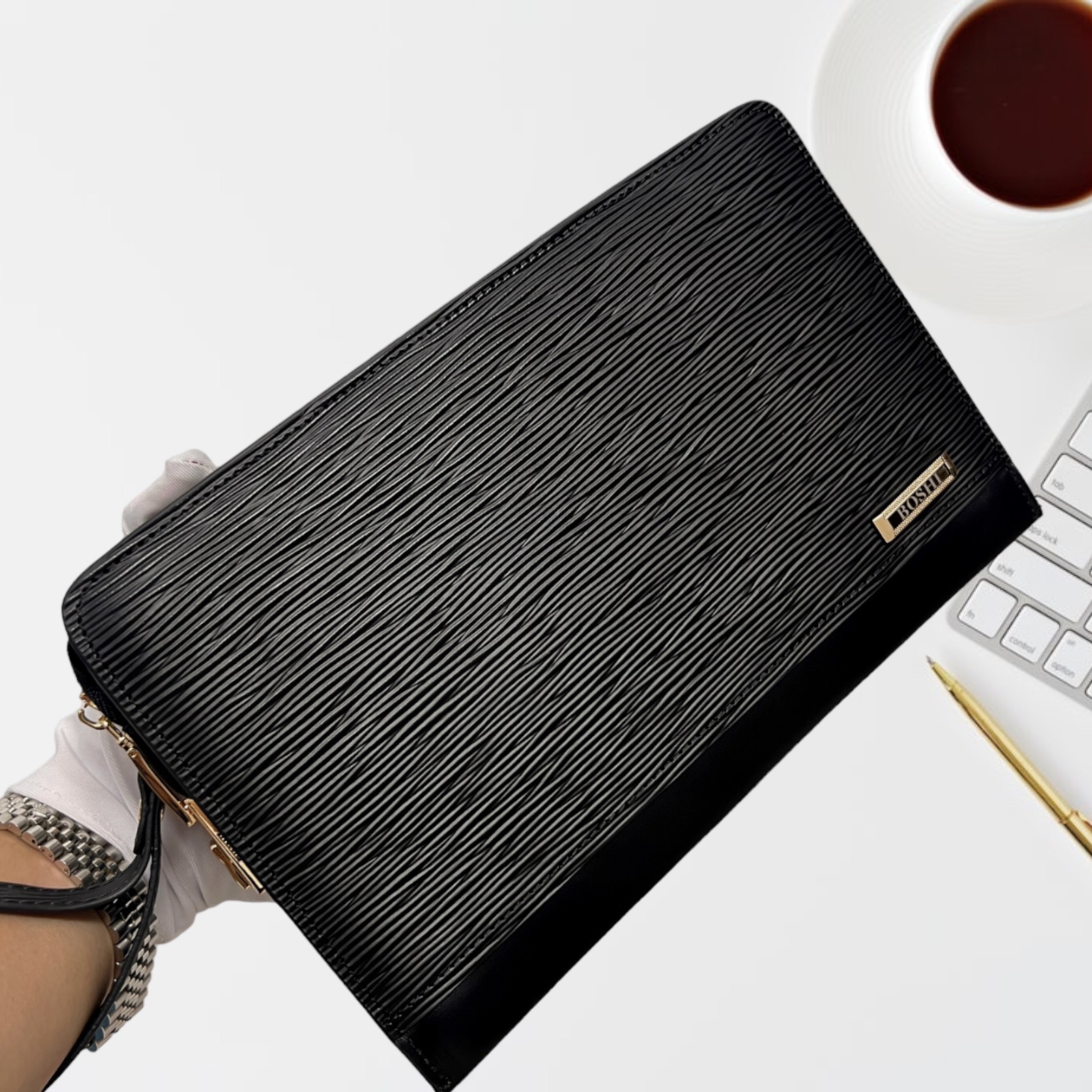 Clutch nam ví cầm tay b05 da bò khóa số cao cấp.