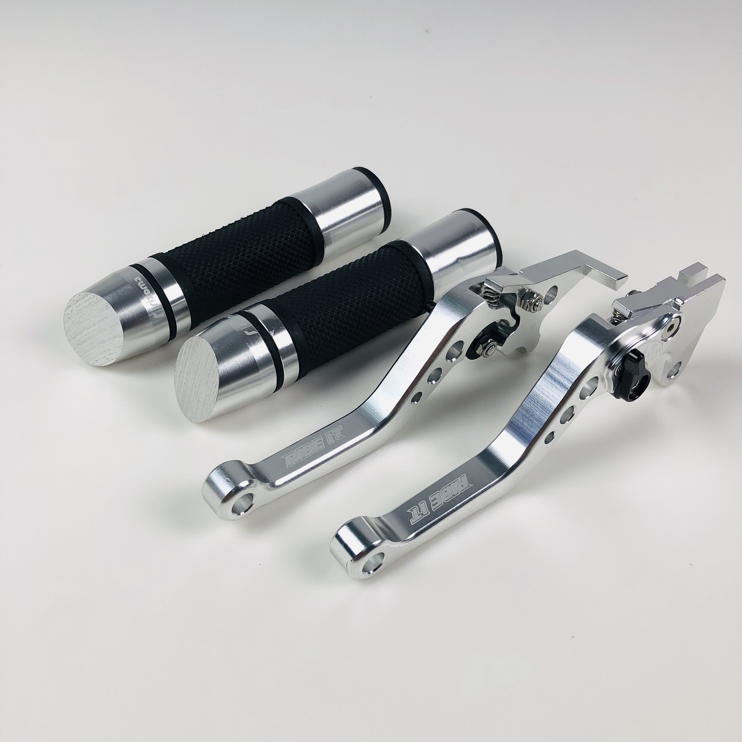 [HCM]COMBO cặp tay thắng và cặp bao tay gù rizoma gắn Winner/ Sonic