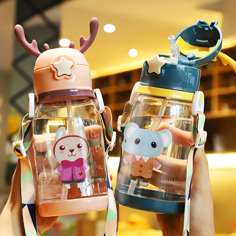 Bình nước Sừng Hươu 500ml có dây đeo siêu xinh cho bé