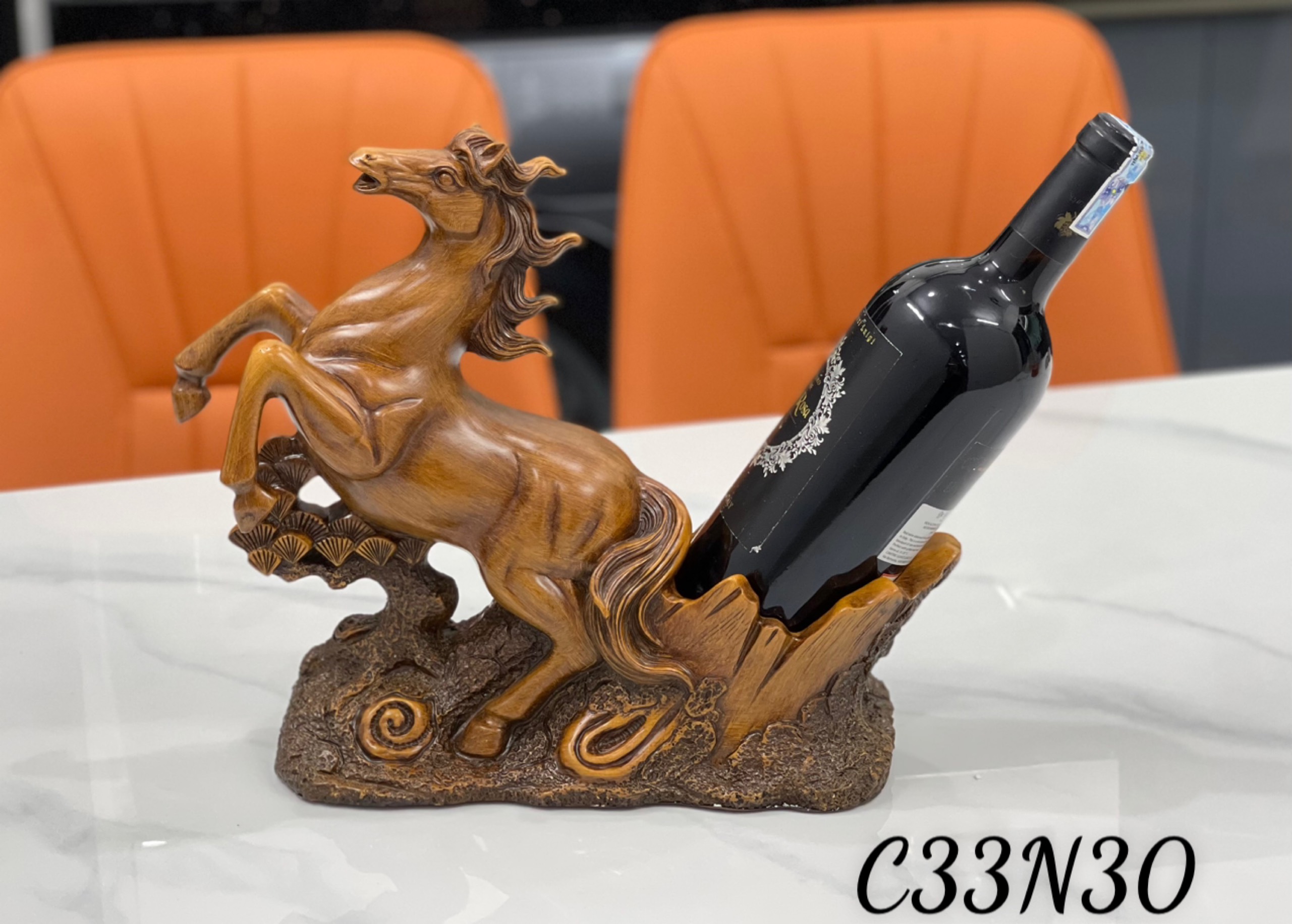 HÀNG CÓ SẴN/Kệ trang trí để rượu vang/decor trang trí/Gác rượu giả gỗ cao cấp/Gác rượu sứ decor cao cấp
