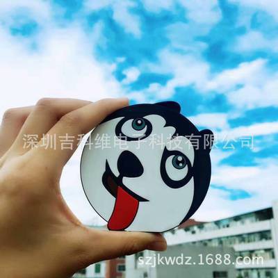 SẠC DỰ  PHÒNG HÌNH CHÓ LÈ LƯỠI so ciuu mã S516 6 in 1