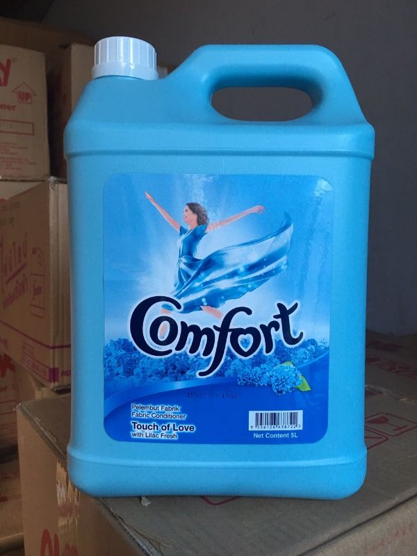 Nước xả vải comfort 5000ml xanh] thái lan
