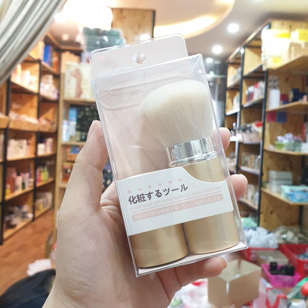 Cọ đánh phấn phủ hoặc má hồng UUYP