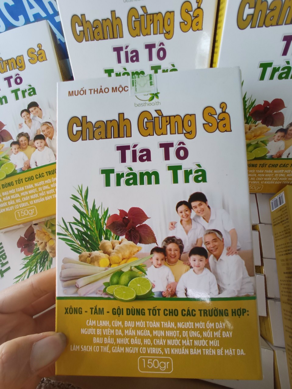 Muối xông tắm thảo mộc chanh gừng sả tía tô tràm trà