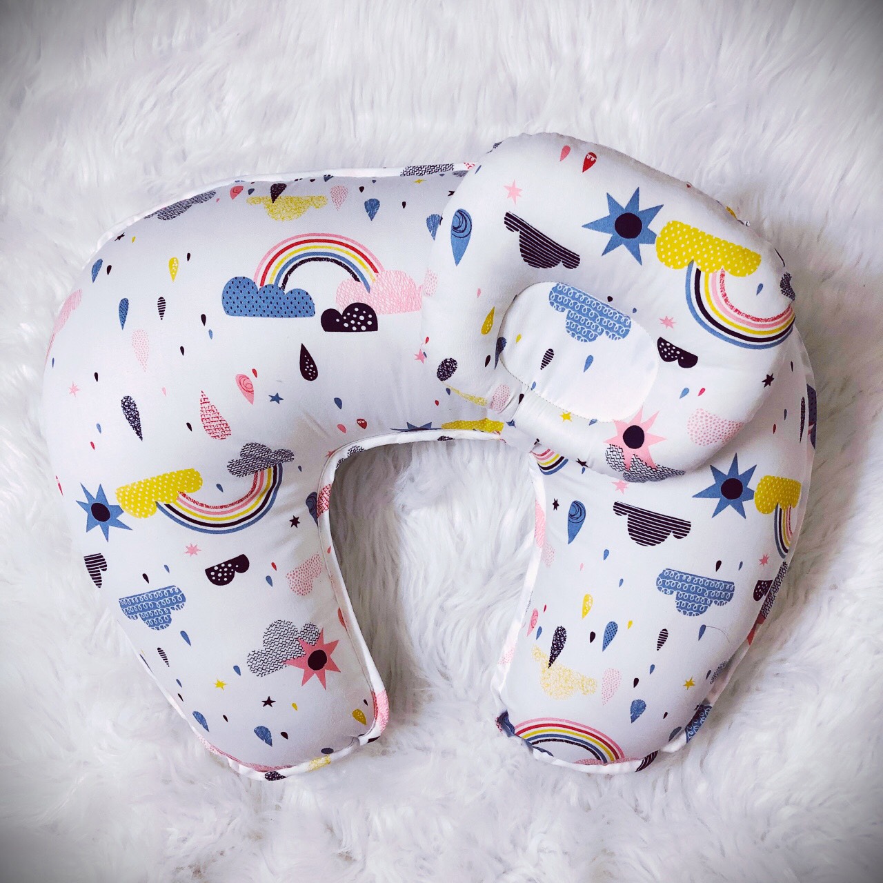 Gối Cho Con Bú Miracle Baby Có Túi Xách Chính Hãng