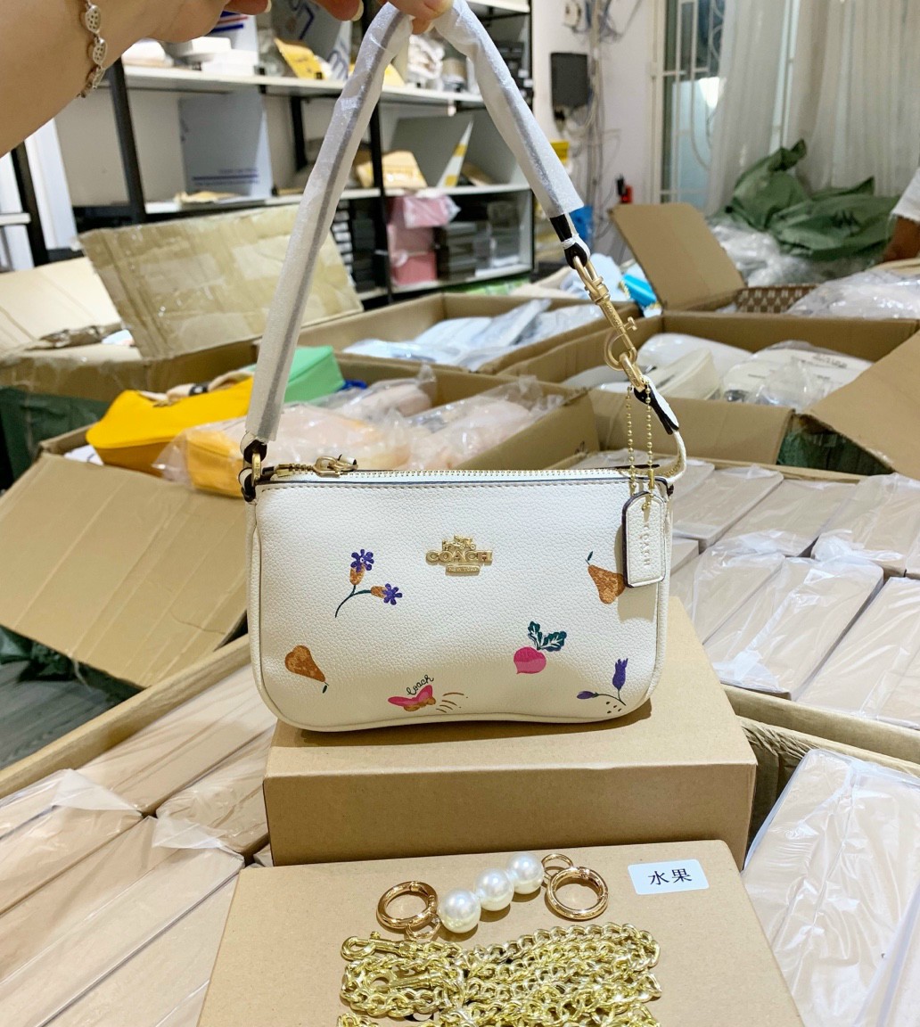 Túi C o a c h thuyền fullbox đủ các màu