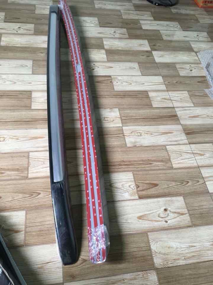 Giá nóc dọc loại dán cho xe ranger