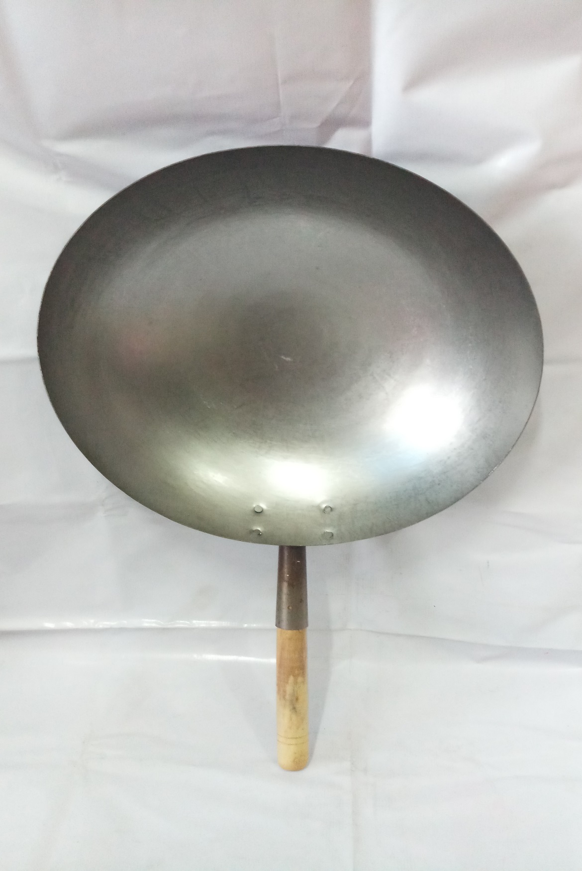 CHẢO THÉP 1 TAY CẦM 40CM CÁN GỖ CHIÊN CƠM,HỦ TIẾU XÀO,MÌ XÀO GIÒN.