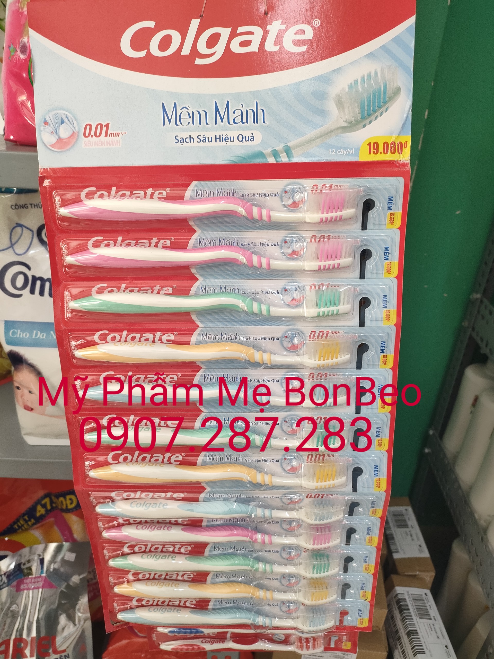 Bàn chải Colgate mềm mảnh sạch sâu hiệu quả 0.01mm