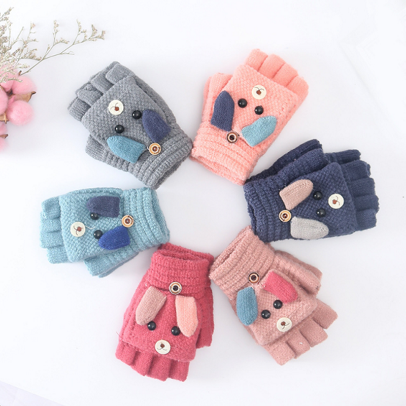 Găng tay cotton hở ngón họa tiết dễ thương cho bé