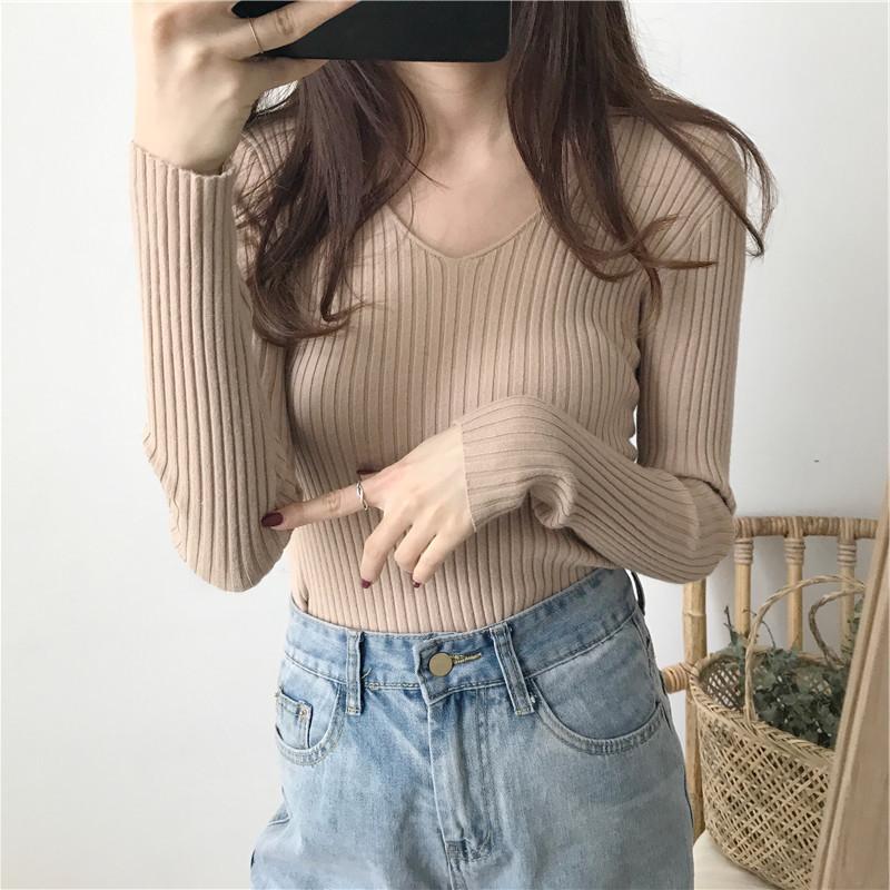 Áo len tăm nữ dáng ôm dài tay cổ V chất vải dệt kim co giãn, mềm mịn, không xù