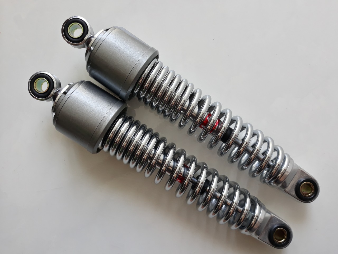 Phuộc Nhún Giảm Xóc Sau - Jupiter V / MX Hiệu LAE Chính Hãng