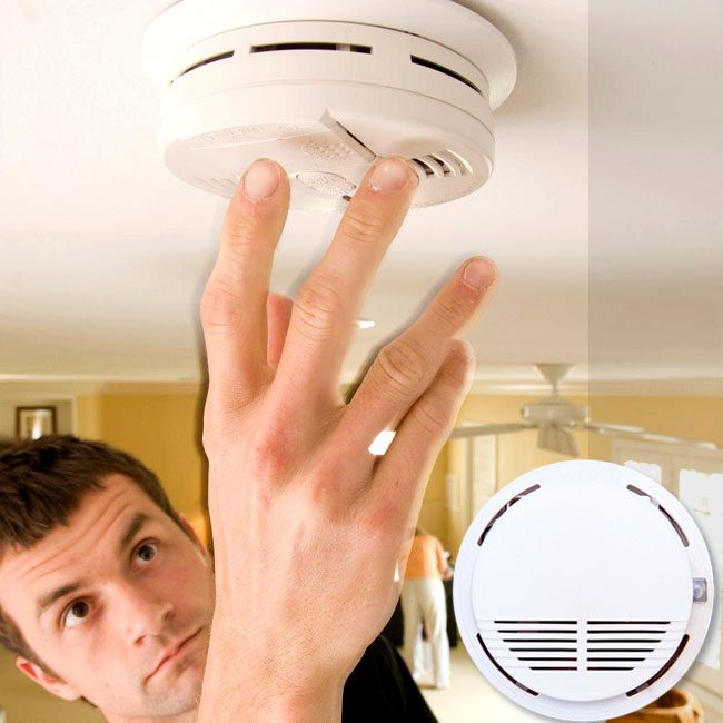 Máy báo cháy smoke alarm cảm biến khói tự động