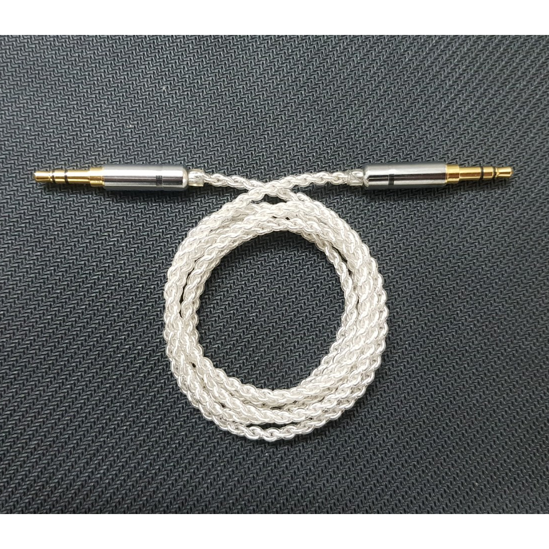 Dây 2 đầu 3.5mm 4 lõi mạ bạc chất lượng cao