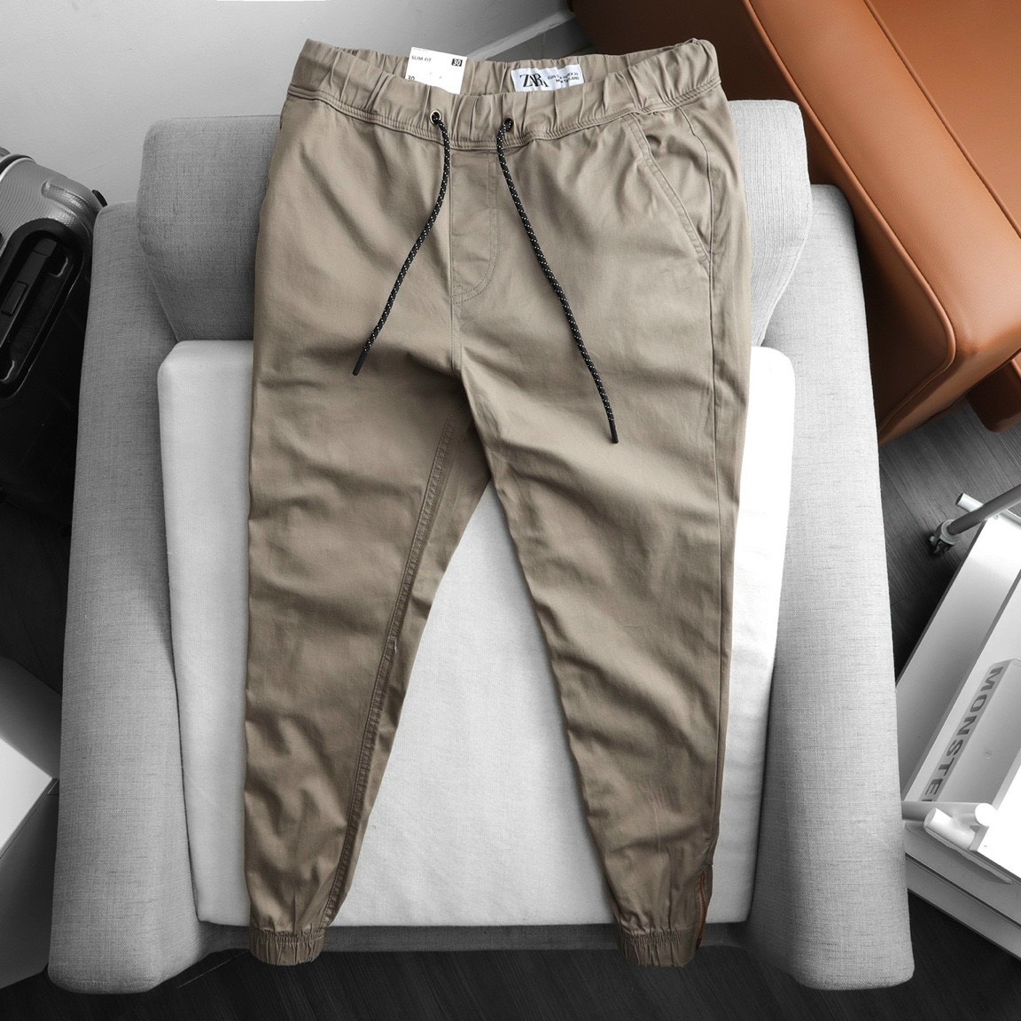 Quần dài jogger đũi nam cao cấp