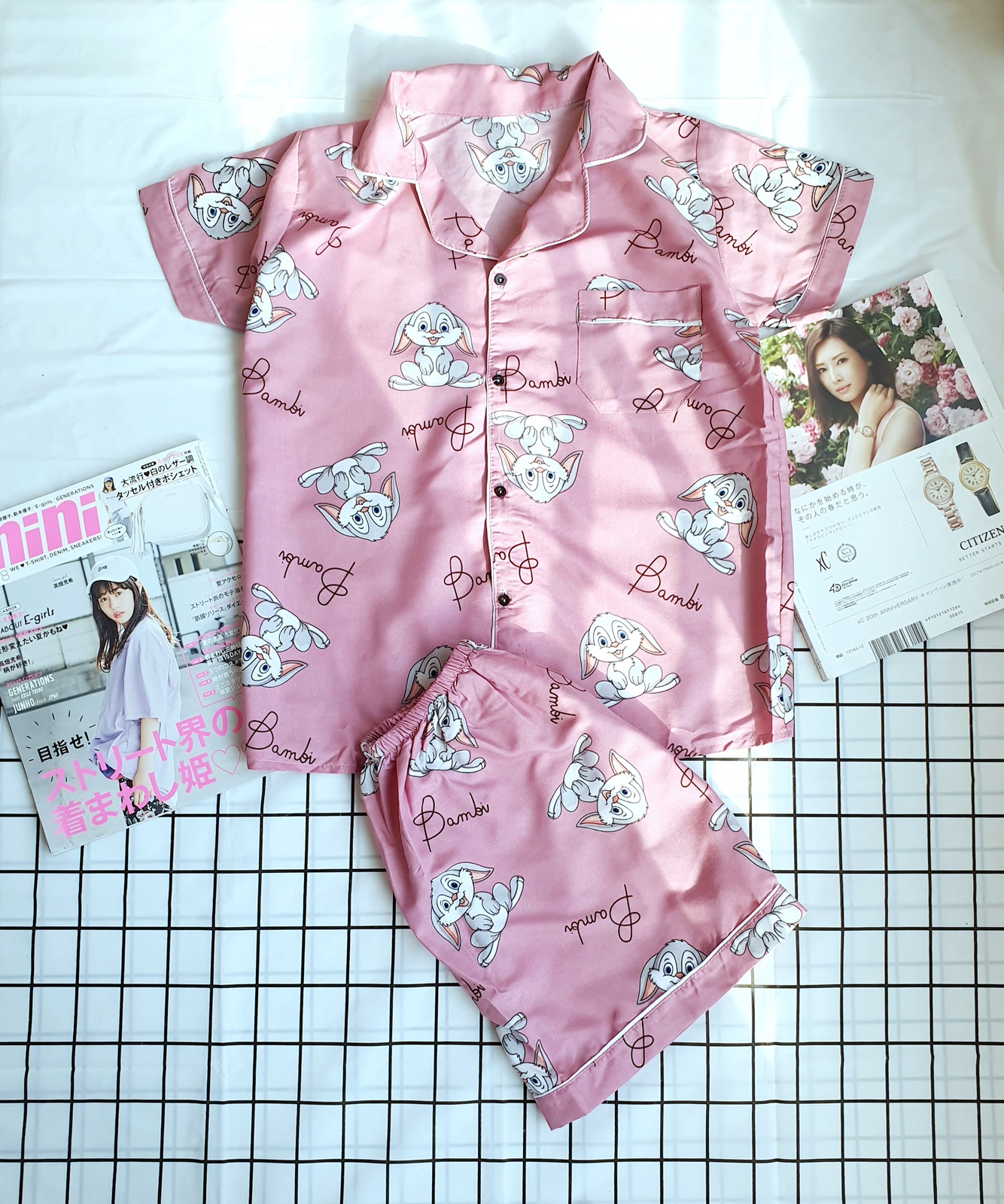 Bộ pyjama bộ mặc nhà cộc đùi vải kate mềm mịn, các mầu độc đáo, dưới 60kg