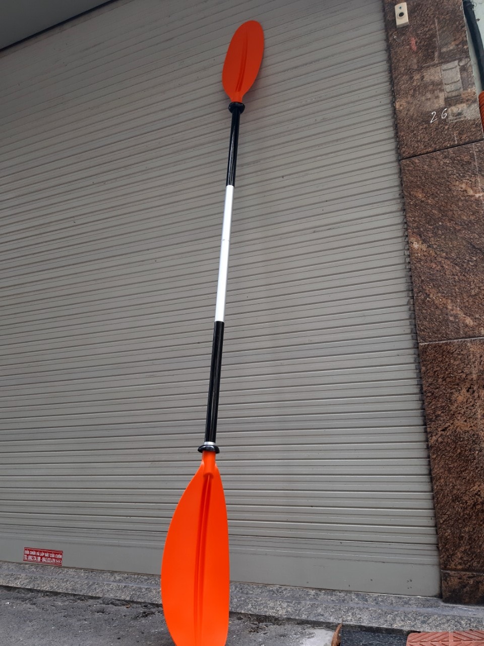 Mái chèo thuyền kayak, mái chèo thuyền 2 đầu đối xứng có thể tháo rời 2 khúc gấp gọn tiện lợi, bền, cam kết chất lượng và đúng mô tả,