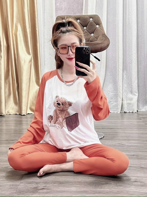 Set bộ tay dài phối màu logo in- sản phẩm y hình