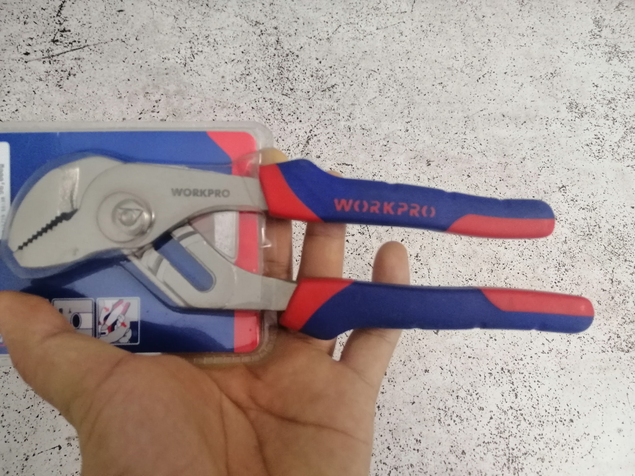Kìm mỏ quạ workpro w031013 8inches/200mm