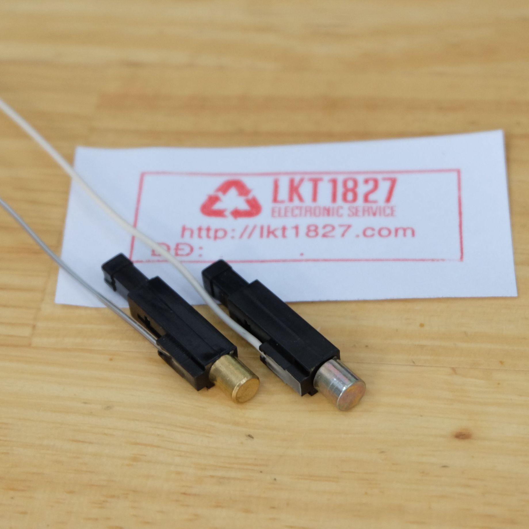 Bộ kích tia lửa điện dùng trong bật lửa