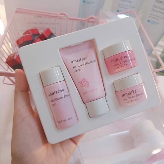 Bộ dưỡng trắng da dưỡng ẩm innisfree jeju chery blossom hoa anh đào - bộ 4 sản phẩm chính hãng nhập khẩu