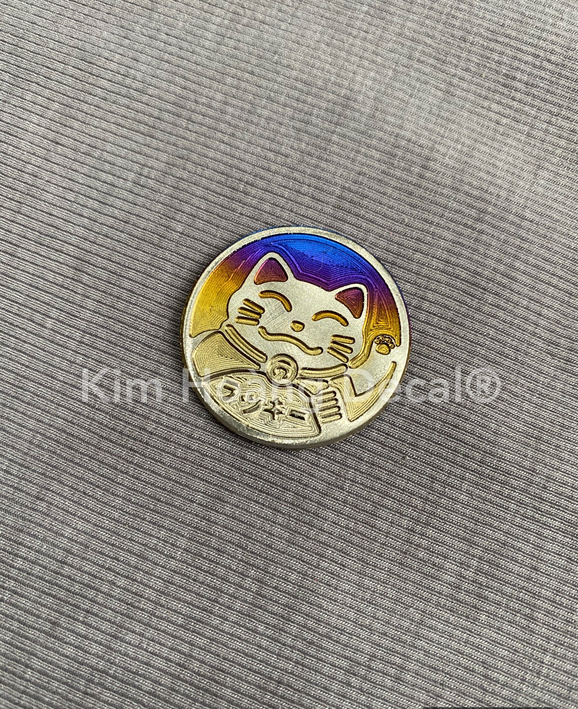 Tem titan dán trang trí cho xe máy hoặc dụng cụ logo mèo cute đường kính 2.5cm