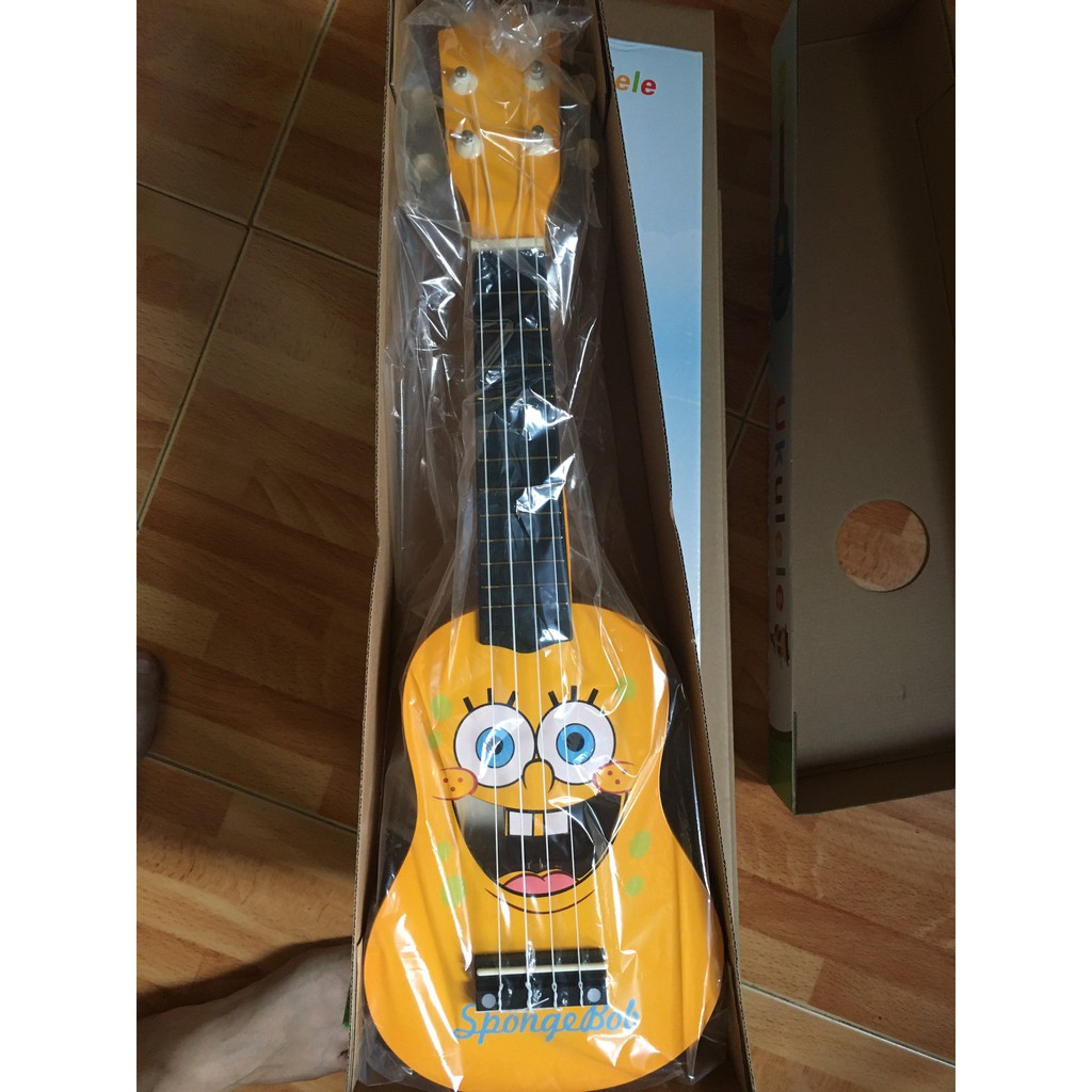 Đàn ukulele soprano 21 inch họa tiết sponge bob.