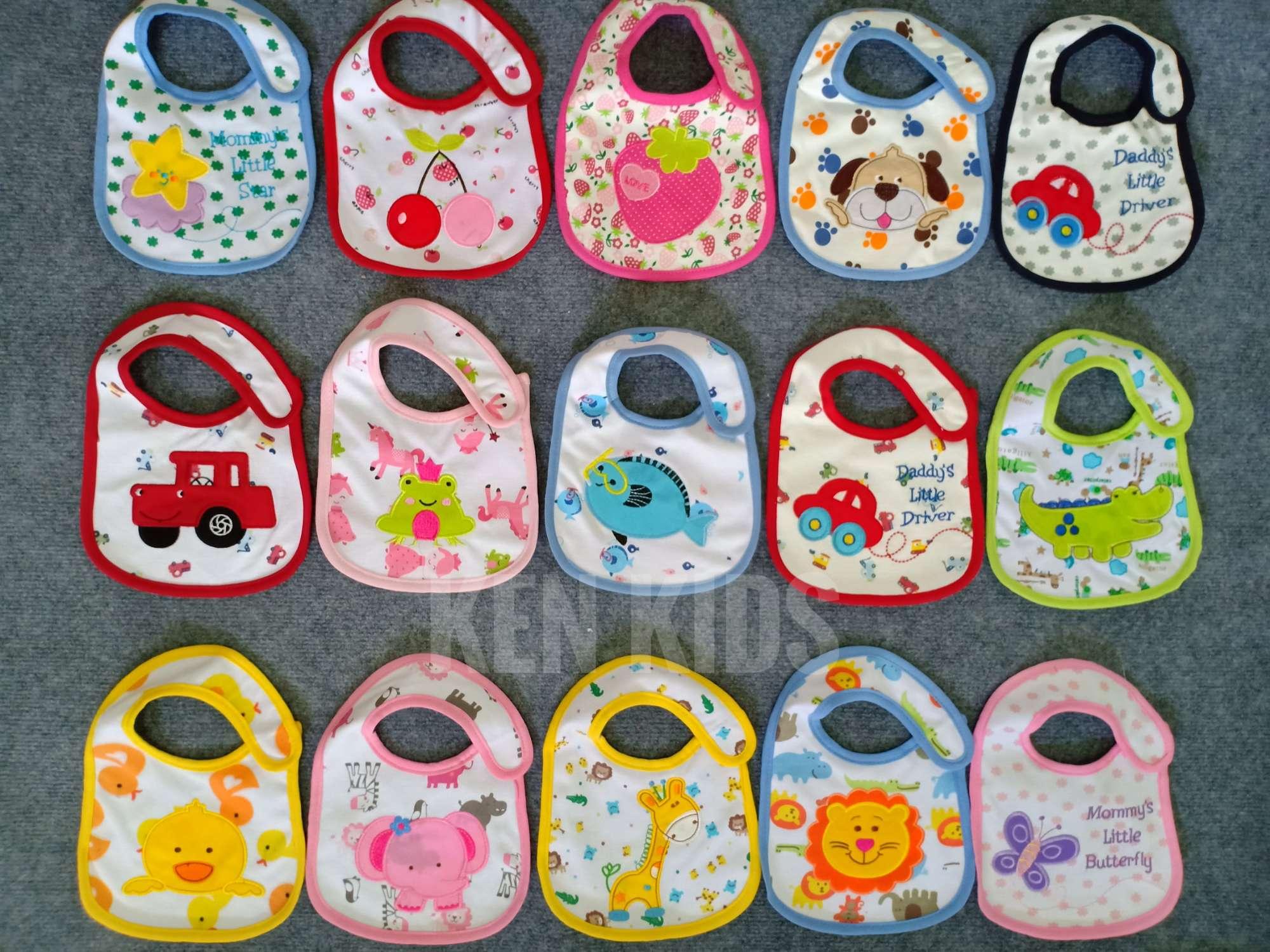 SET 3 Yếm ăn dặm chống thấm 3 lớp cho bé Carter's