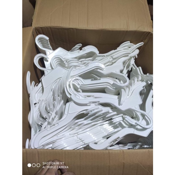 Móc áo trắng người lớn 35cm cao cấp 50c/85k