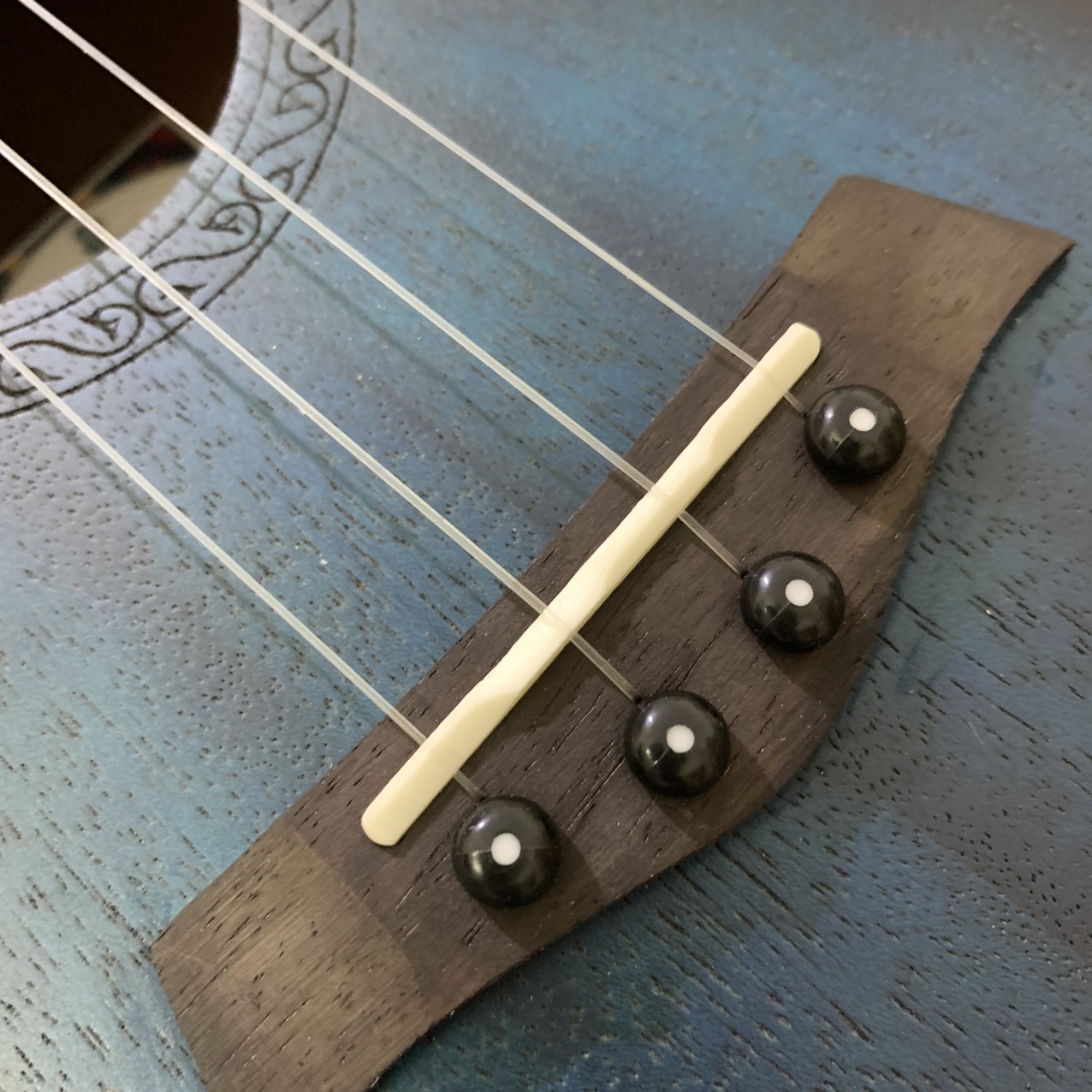 BỘ DÂY ĐÀN UKULELE TRONG SUỐT