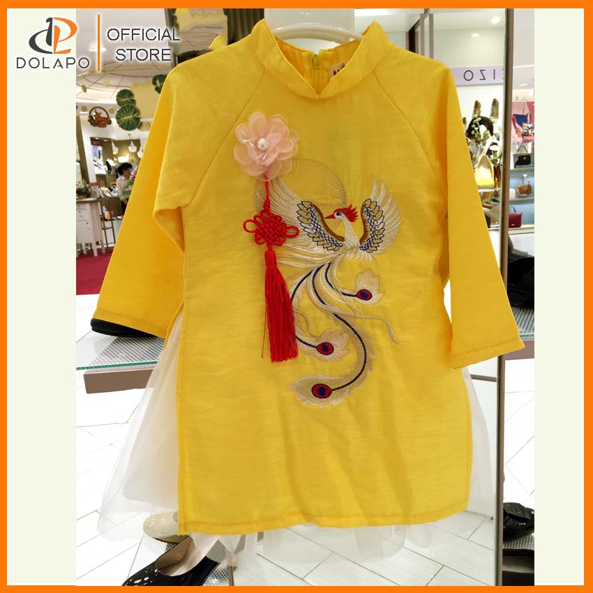 Áo Dài Cách Tân Nữ - Set Áo Dài Tết Cho Bé Chơi Xuân - Kiểu Dáng Cách Tân Hiện Đại, Chất Liệu Gấm Lụa Cao Cấp, Thêu Họa Tiết Chim Phượng 3D Sắc xảo, Set Gồm Áo Dài Màu Đỏ/ Màu Vàng cùng Chân Váy 3 lớp Phồng Nhẹ Dễ Thương