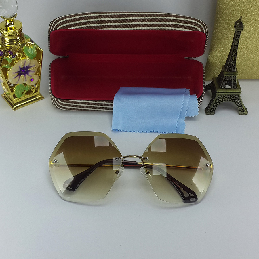 [HCM]Mắt kính mát nữ full box - Đủ hộp hiệu và phụ kiện theo kính - Bảo hành 12 tháng - Mắt kính nữ cao cấp