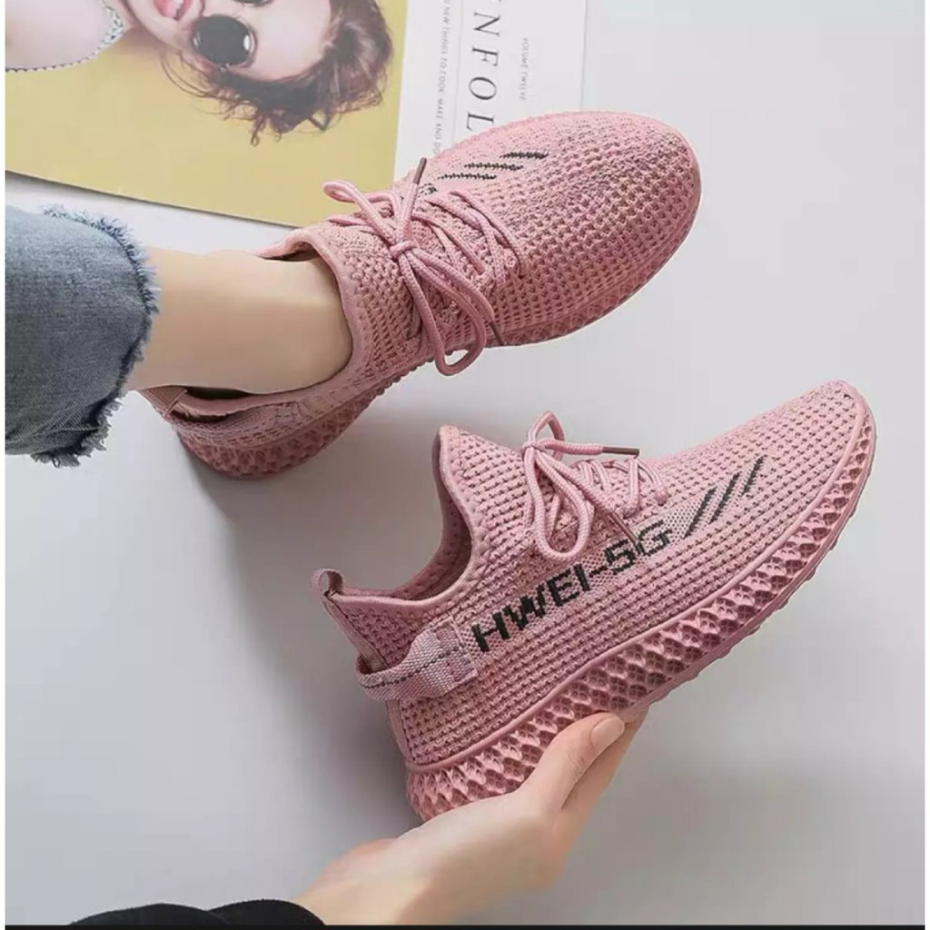 [ SALE 50% ] Giày nữ họa tiết giày nữ sneaker hot 2022 Giày thể thao nữ phù hợp với mọi lứa tuổi đi học hay đi chơi hay chơi thể thao đều rất êm chân giày bata nữ đi leo núi tập gym giá rẻ