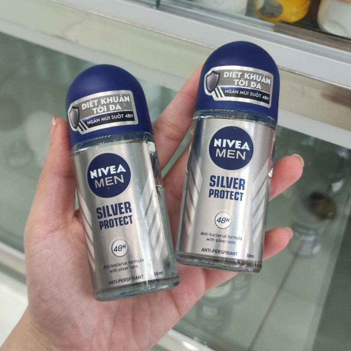 Lăn ngăn mùi nivea men phân tử bạc ngăn mùi vượt trội 50ml