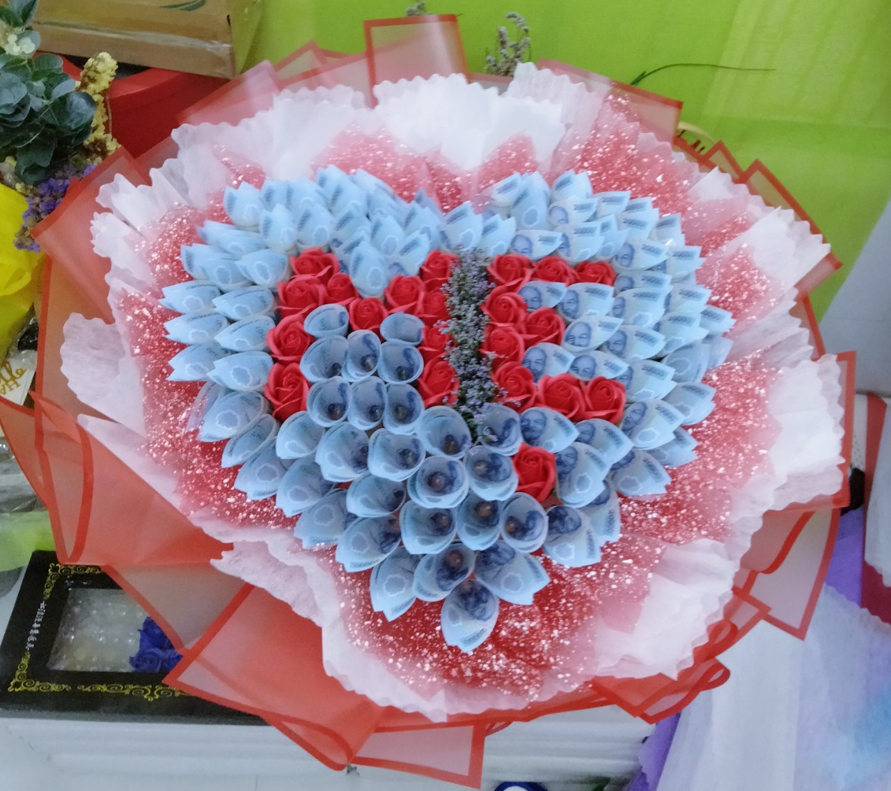 Bó hoa 100 tờ 20k chữ mẹ thật ý nghĩa