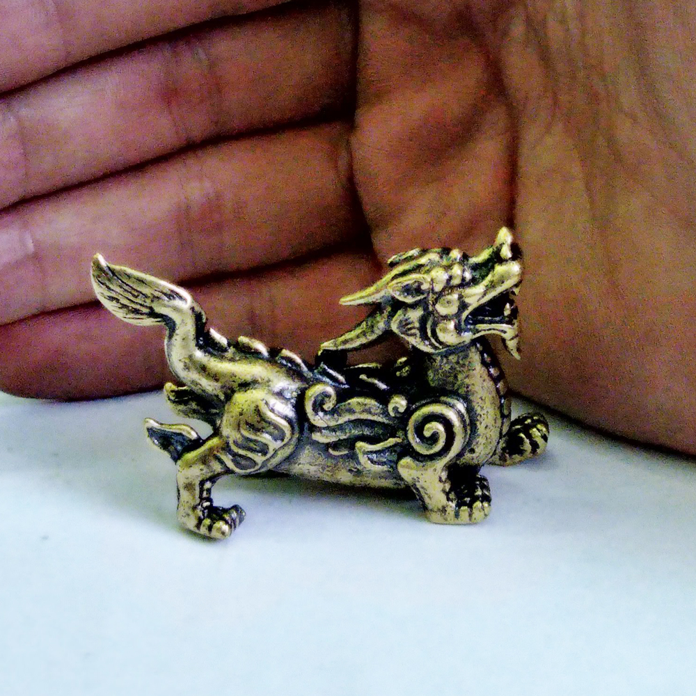 Tượng tỳ hưu mini bằng đồng giá rẻ làm phụ kiện tiểu cảnh, phụ kiện bàn trà, trang trí bonsai, làm quà tặng