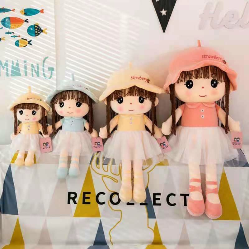 Búp bê nhồi bông xinh yêu