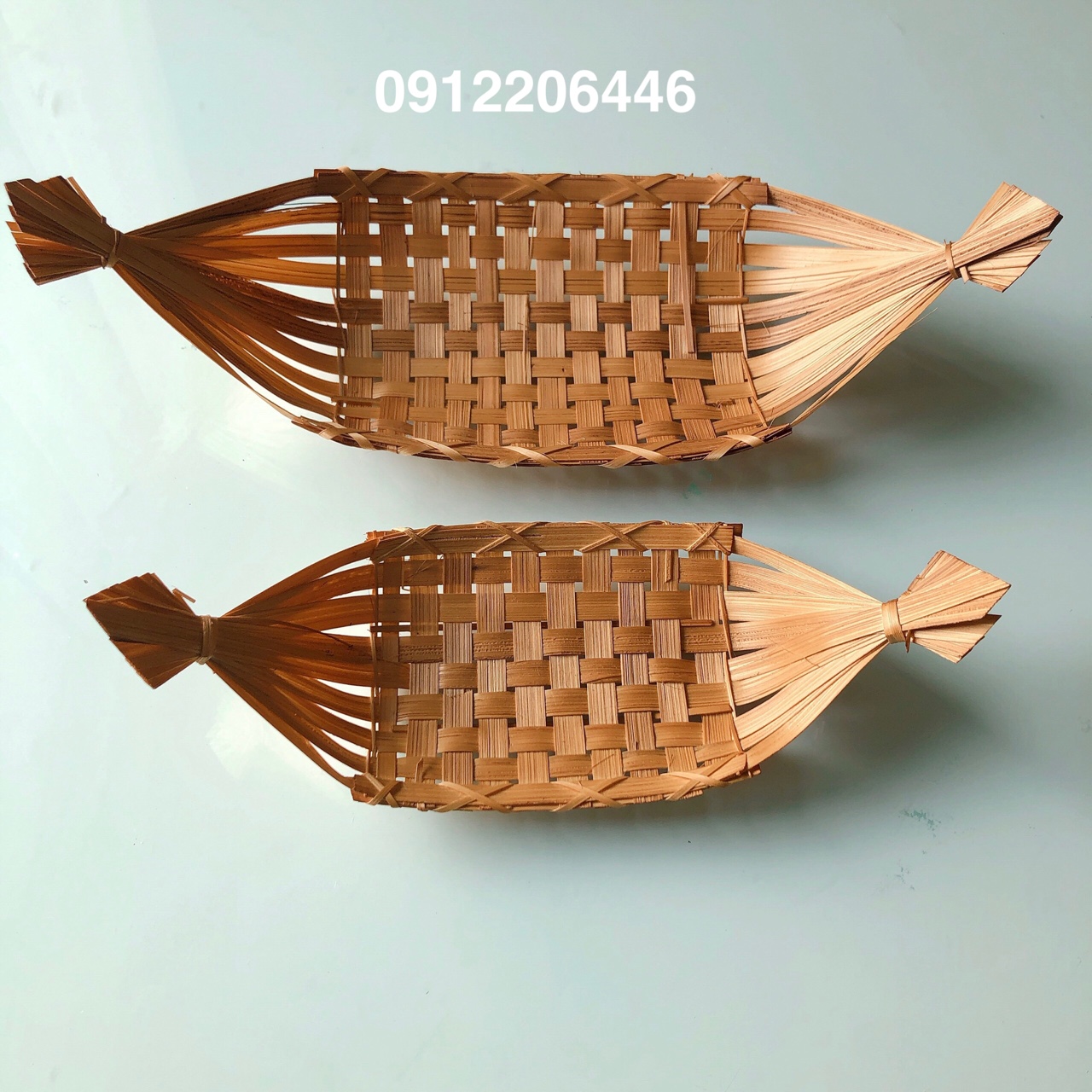 Khay tre, đĩa tre hình thuyền để cắm hoa hoặc đựng hoa quả, đồ ăn